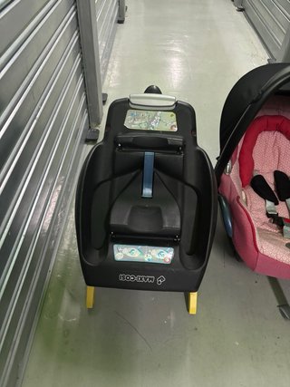 Maxi-Cosi Silla de coche y capazo con base isofix