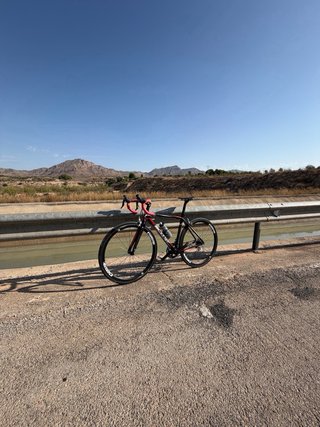 Bicicleta de Carretera Scott Negra/Roja
