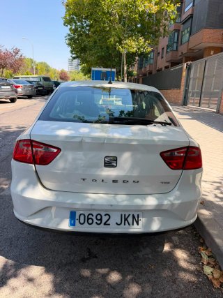 SEAT Toledo 2015