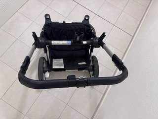 Bugaboo Donkey 3: 2 sillas y 1 capazo