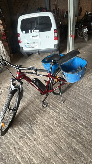 Bicicleta eléctrica E-Motorau roja