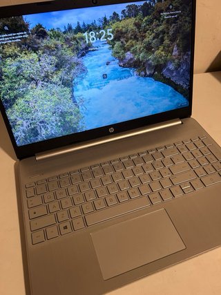 HP Laptop Ryzen 5 16GB RAM 256GB SSD