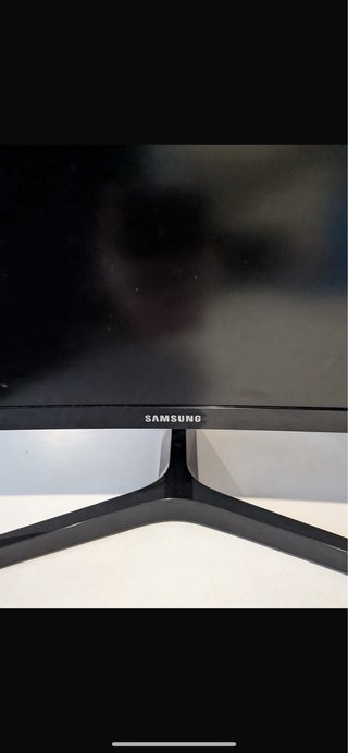 Monitor Samsung Odyssey 24 Negro curvo
