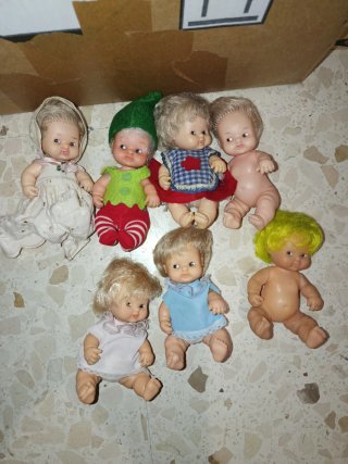 Set di 7 bambole Barriguitas