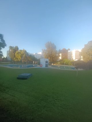 Vendo apartamento apart club la barrosa