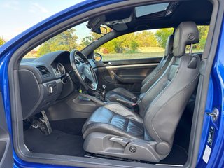 Volkswagen Golf R32