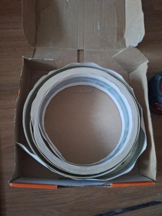 Escuadra, Pistola Silicona y Flexómetro 10m
