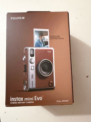 Cámara Instantánea Fujifilm Instax Mini Evo