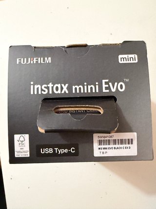 Cámara Instantánea Fujifilm Instax Mini Evo