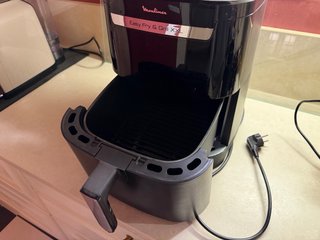 Freidora Aire Moulinex Easy Fry&Grill 6L