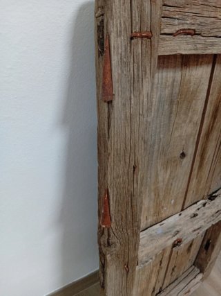 Cuarterón de puerta antigua de madera