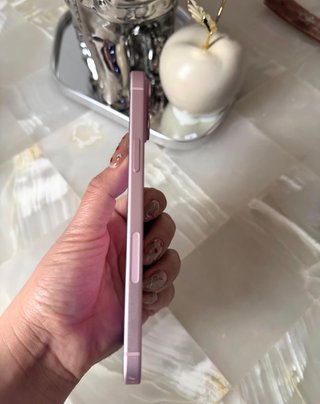 iPhone 15 Plus