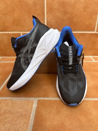 ASICS Superblast 2 Talla 43.5 Running FF Turbo