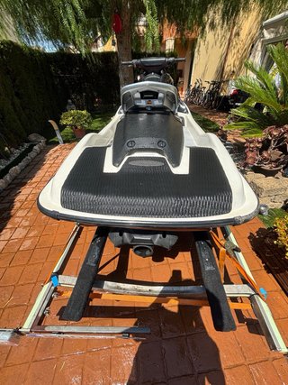 Moto de agua Honda Aquatrax R-12X Turbo (190H)