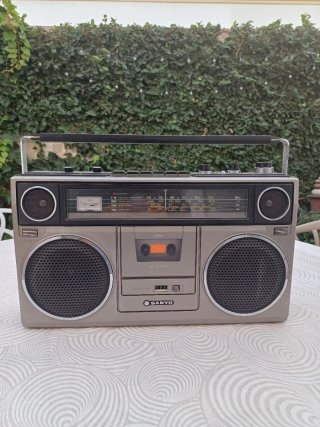 Radio Sanyo M9930K 4 altavoces