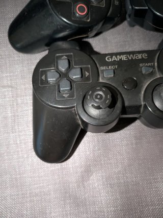 Consola PS3 Fat + Mandos + Cables