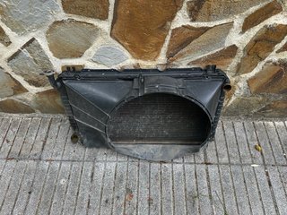 Radiador con envolvente Patrol GR Y60