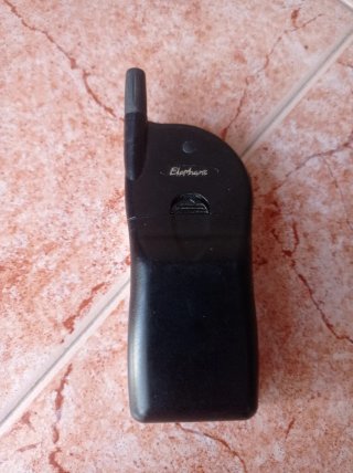 Teléfono Móvil Maxon Plata