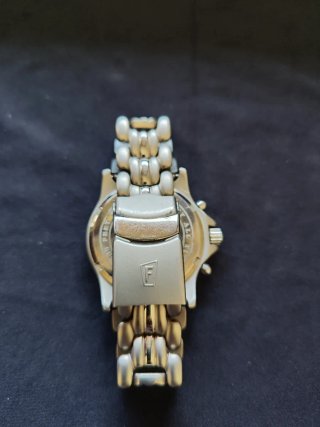 Reloj Festina Cronógrafo Titanio