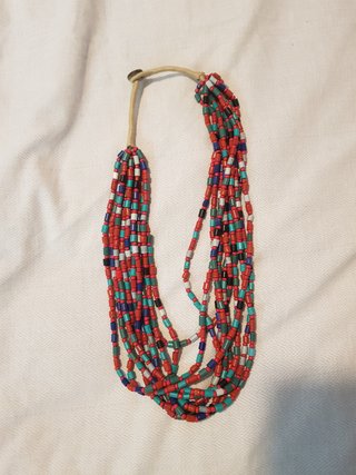 Collar étnico multicolor
