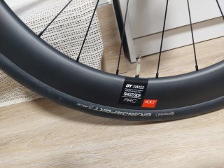 Ruedas DT Swiss ARC Carbono