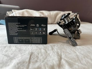Carrete de pesca Seaknight WR III 3000