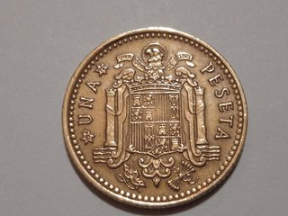 1 Peseta 1966 *1975 y otra 1966 y 1970