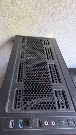 Caja PC Gaming Sharkoon sin GPU