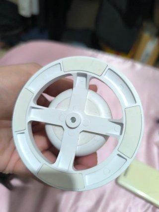 Trípode seguimiento facial con mando