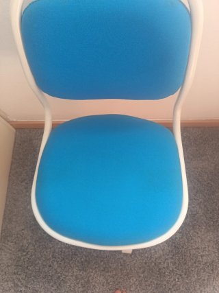 Silla de escritorio infantil azul