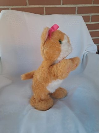 Kitty Fureal Friends Daisy Juguete