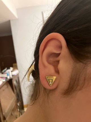 Pendientes Guess Dorados Nuevos