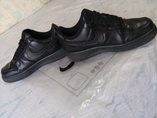 Nike Air Force 1 Negras Talla 41 negocio el precio