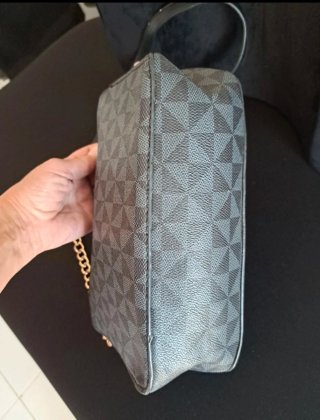 Bolso bandolera mujer negro y dorado
