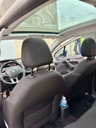 Peugeot 208 2018