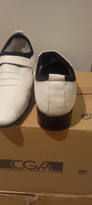 Zapatos de vestir blancos hombre con hebilla