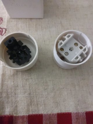 2 enchufes y 1 interruptor