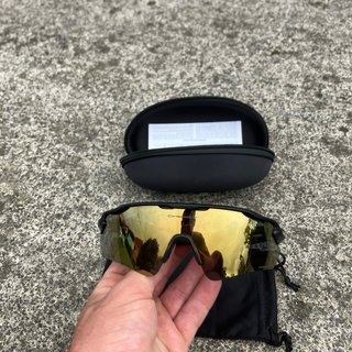 Gafas Oakley Radar EV Doradas
