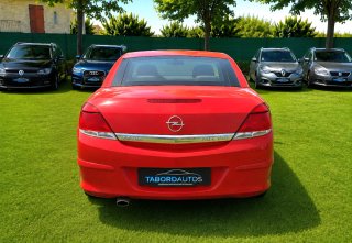 Opel Astra 2010