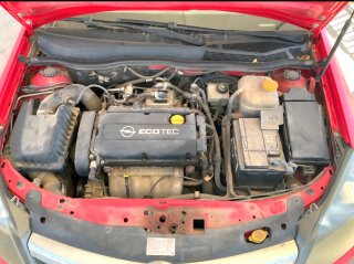 Opel Astra 2010