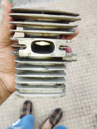 Cilindro Husqvarna 240R