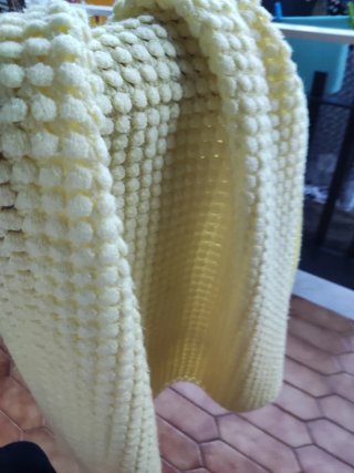 Coperta lana gialla per neonato