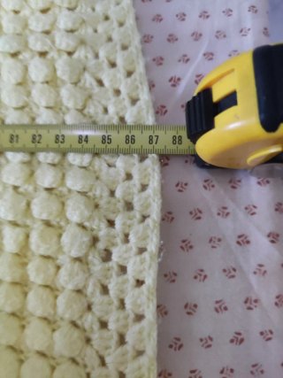 Coperta lana gialla per neonato