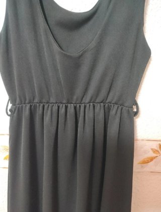 Vestido negro básico Inside