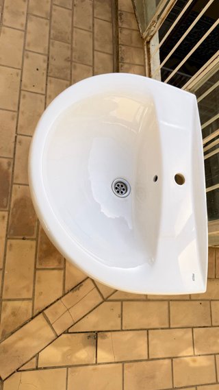 Lavabo Roca Blanco Porcelana (esta en sanlucar B)
