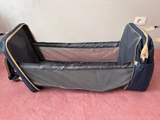 Mochila Pañalera Azul Marino