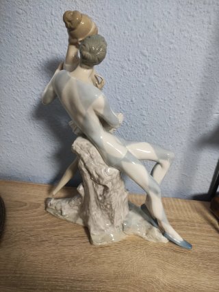 Escultura Lladró Idilio Porcelana LEER DESCRIPCIÓN