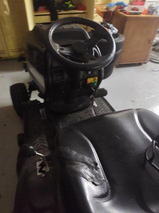Cortacésped tractor MTD