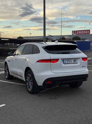 Jaguar F-Pace 2.0L i4D 132kW R-Sport Auto
