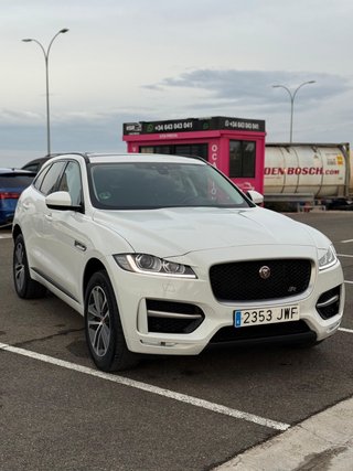 Jaguar F-Pace 2.0L i4D 132kW R-Sport Auto